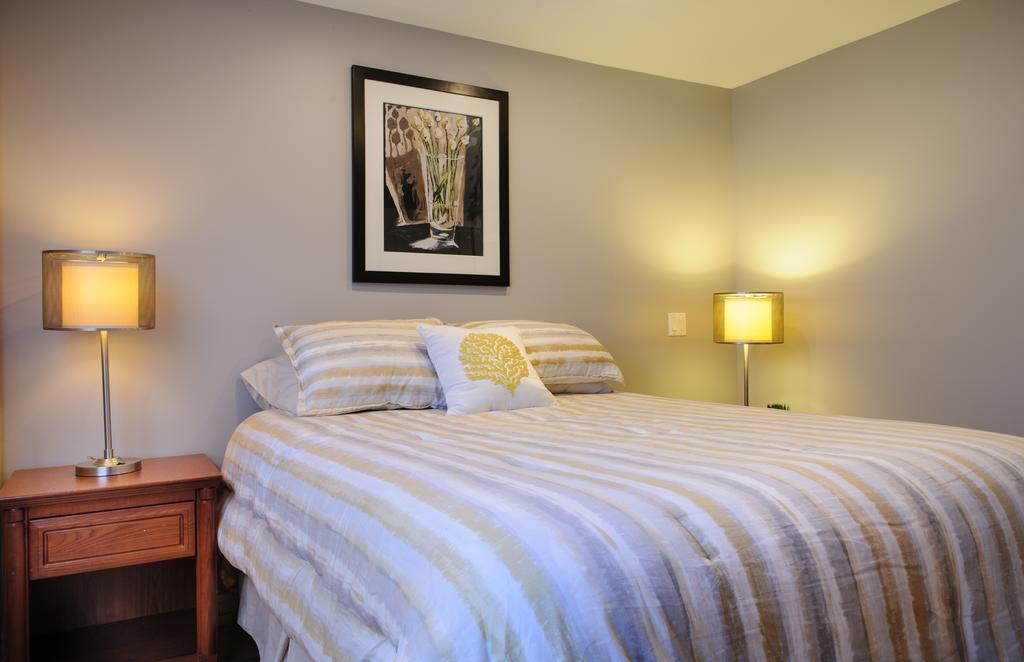 Moncton Suites - Apartments Across Georges Dumont Dış mekan fotoğraf